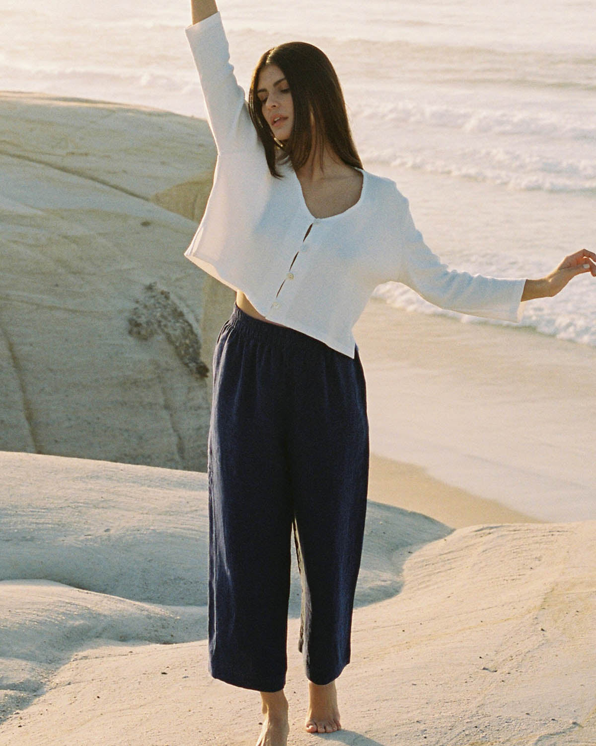 navy linen elastic waist pants