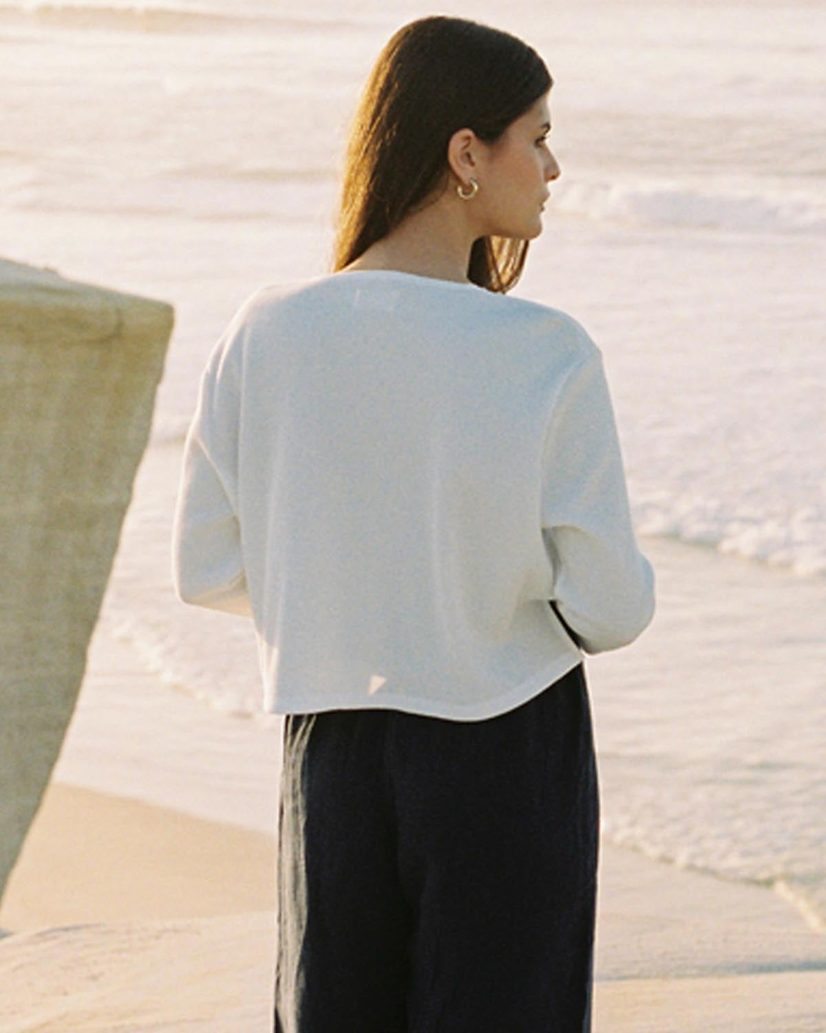 3/4 sleeve blouse with button front, in white