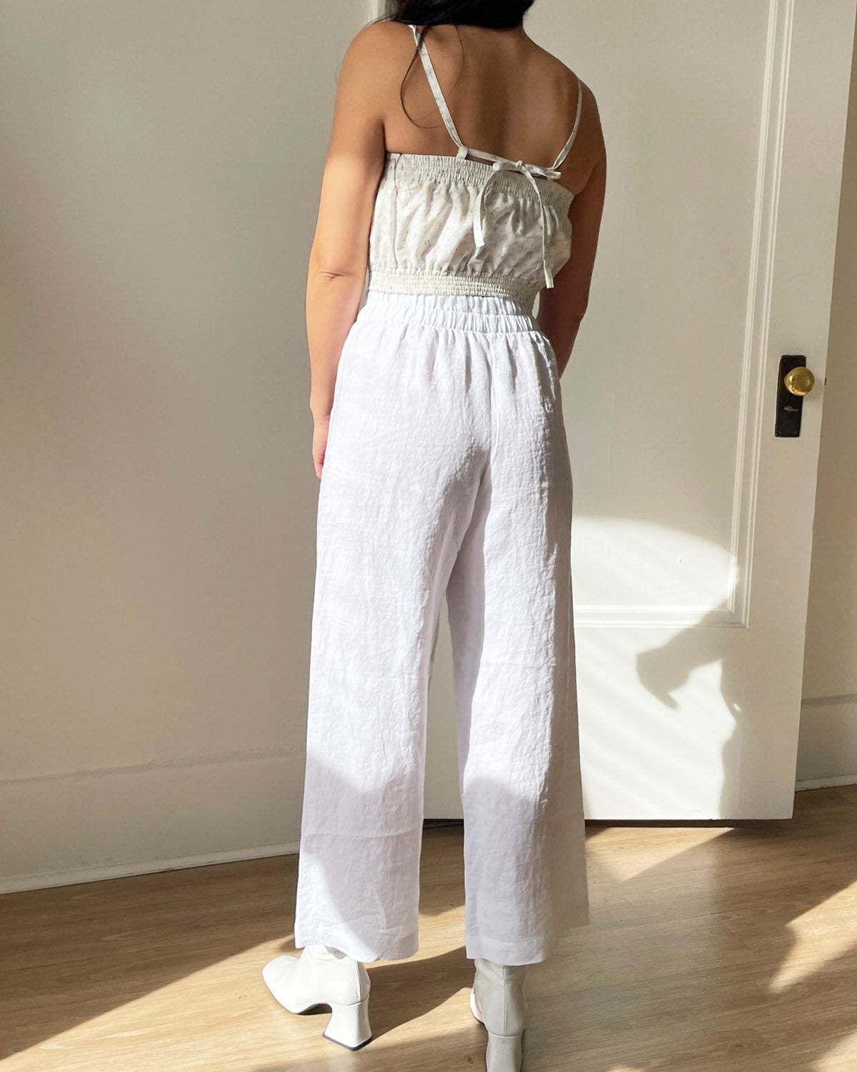 white linen elastic waist wide leg cropped pants