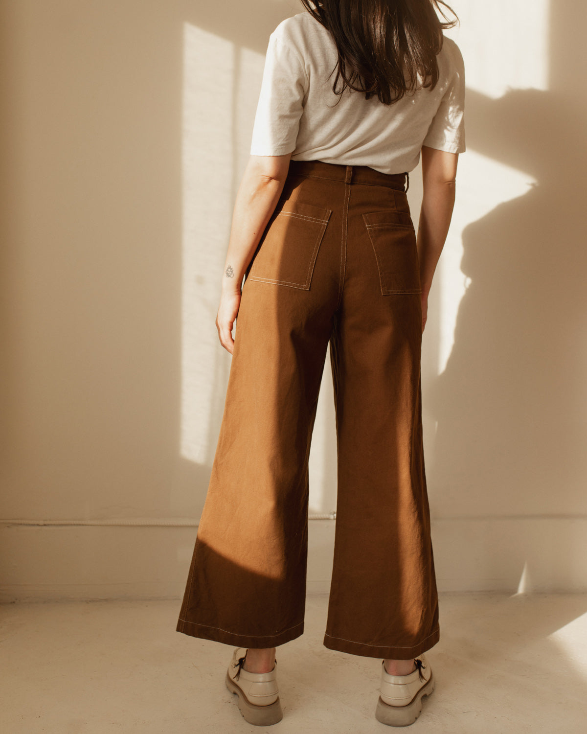 high-waisted wide leg pants in brown