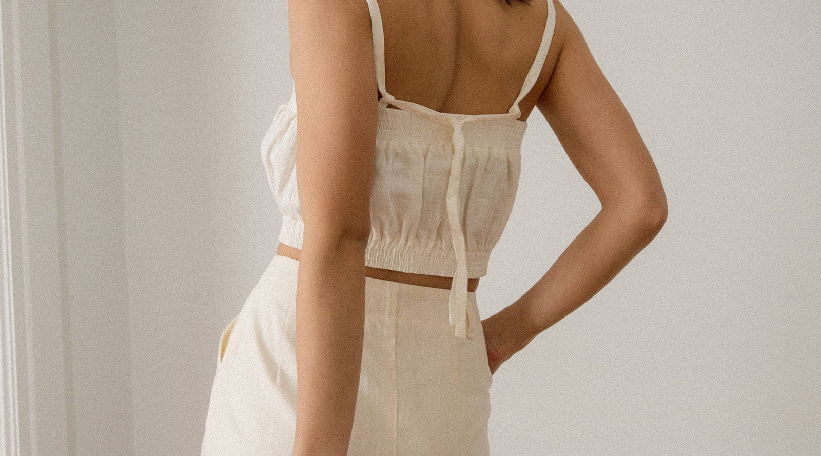 harly jae - Why you should participate in a pre-order - Poésie Top - Ivory