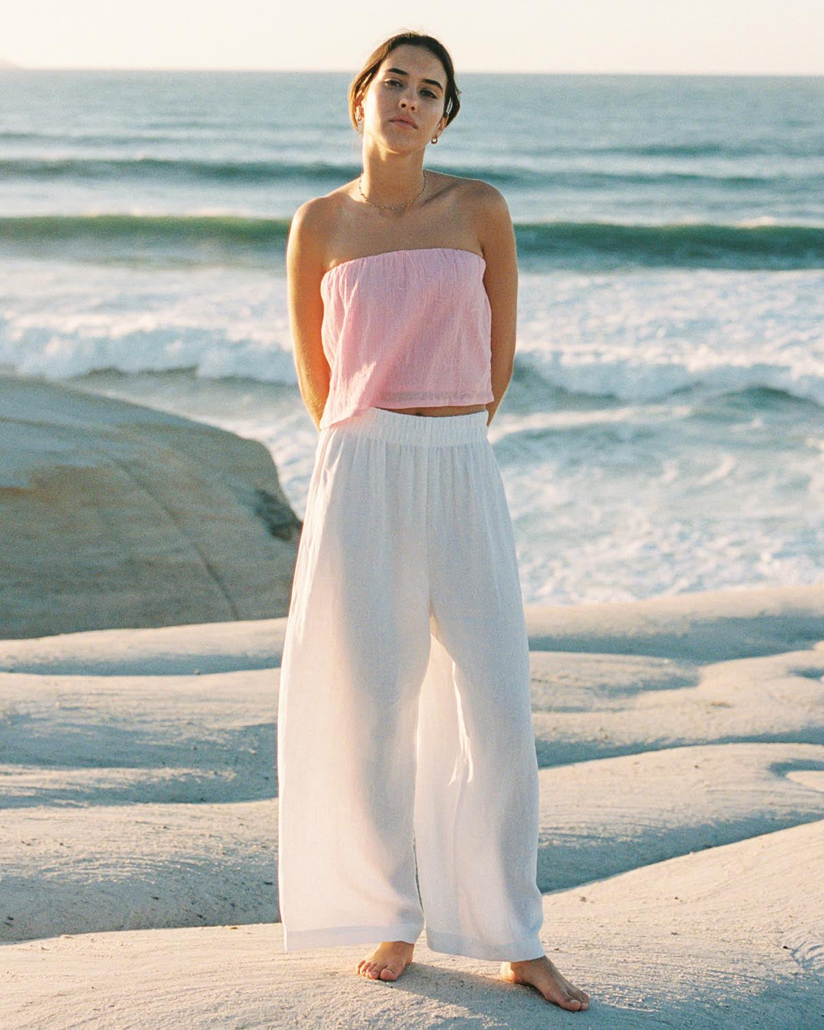 white linen wide leg pants with elastic waistband