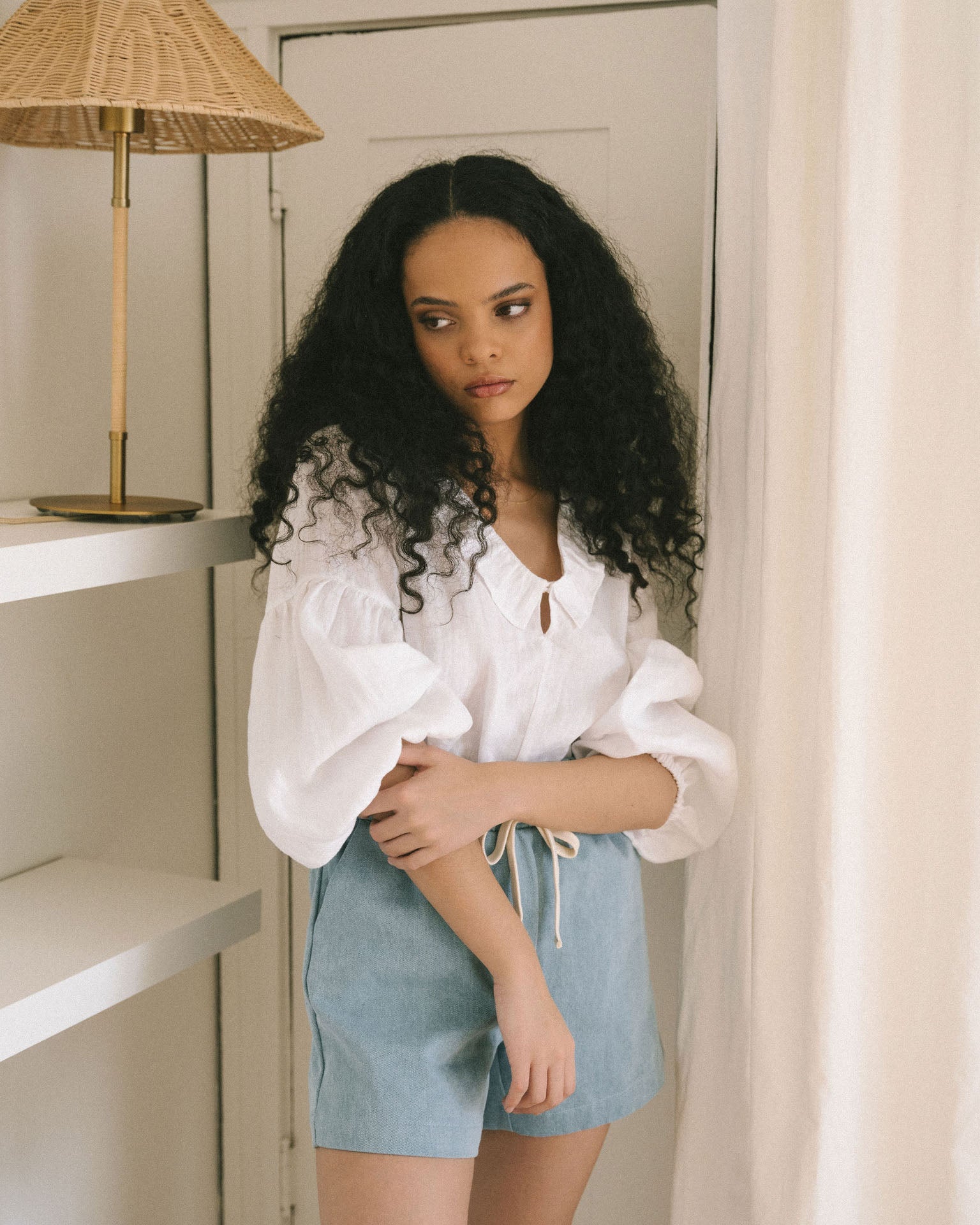 paperbag waist shorts in light denim