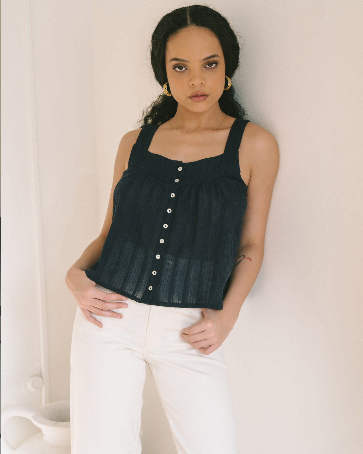 dark navy cotton tank top with shell buttons