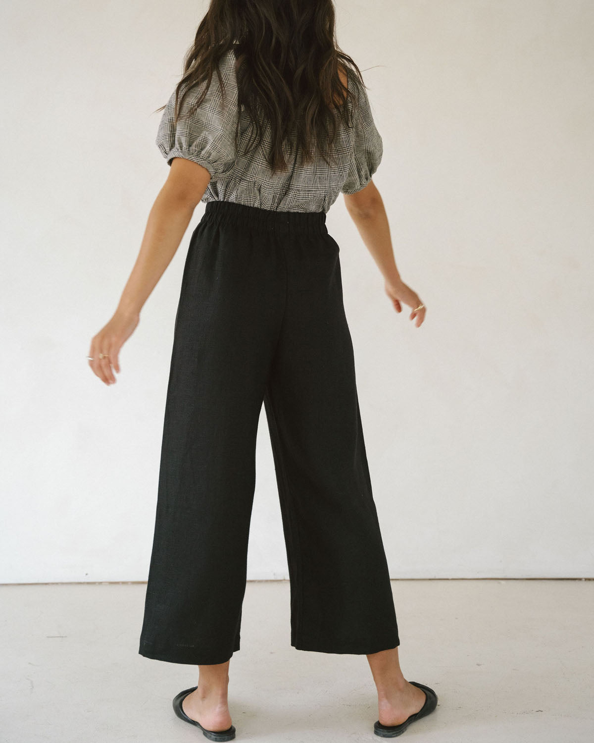 black cropped wide leg pants with elastic waistband