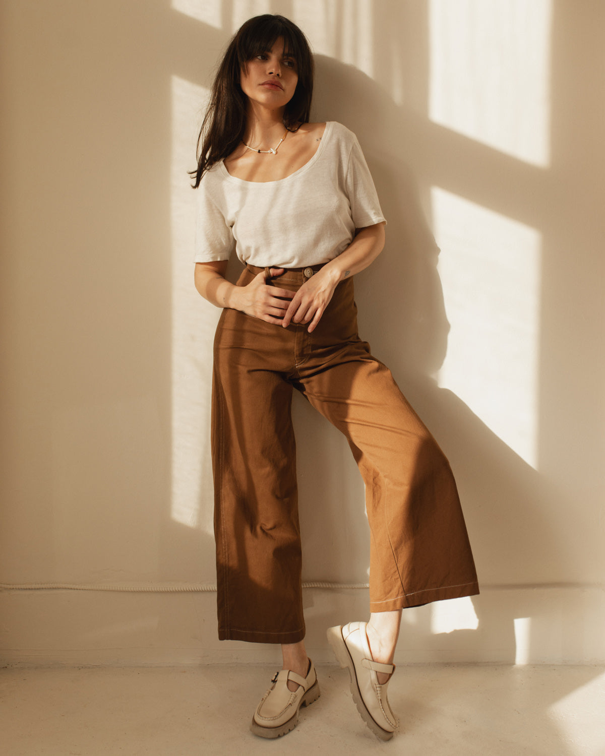 high-waisted wide leg pants in brown